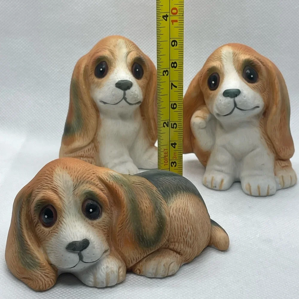 Vintage Set of 3 Porcelain Homco Bassett Hound Beagle Puppies Dogs Figures